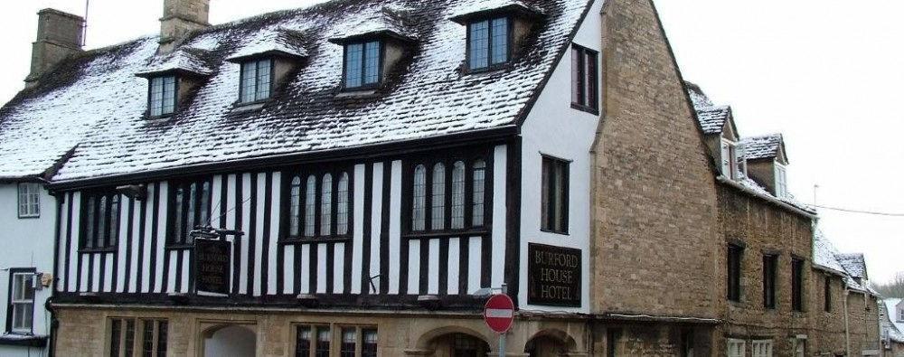 Bed and Breakfast Burford House Bh Экстерьер фото