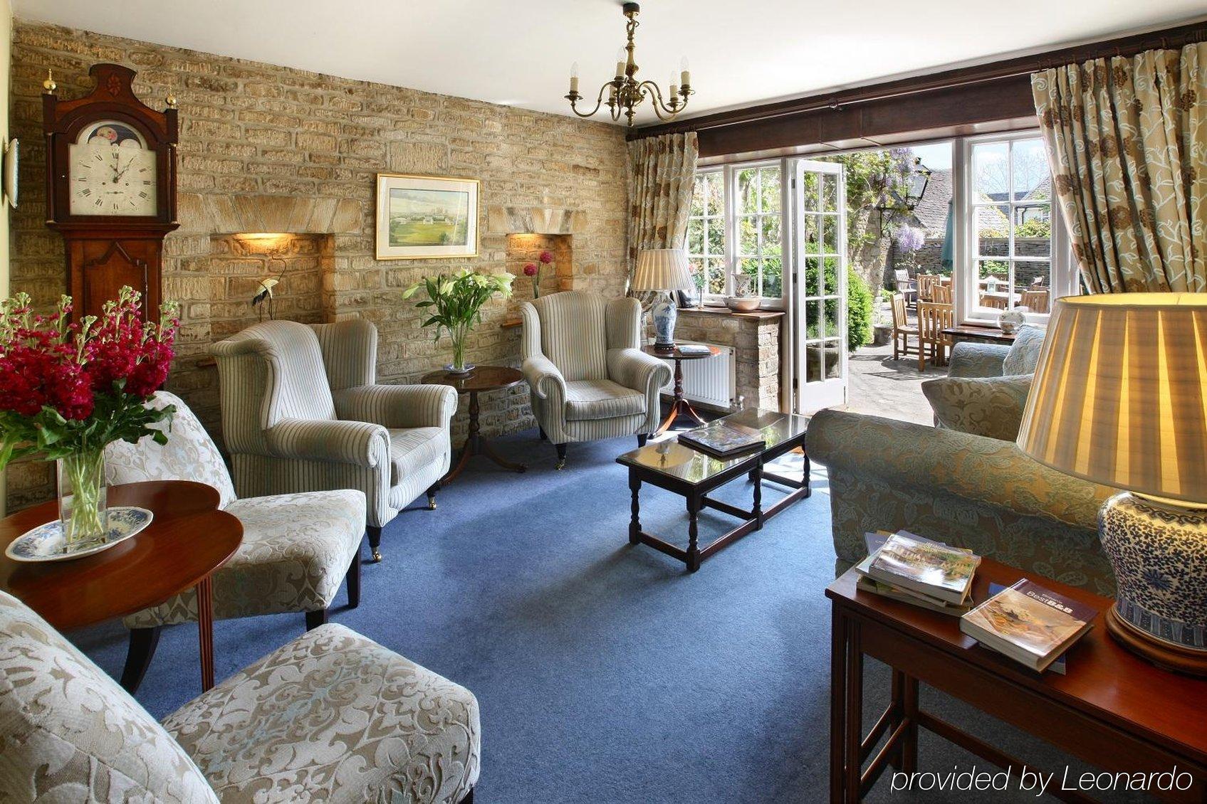 Bed and Breakfast Burford House Bh Экстерьер фото