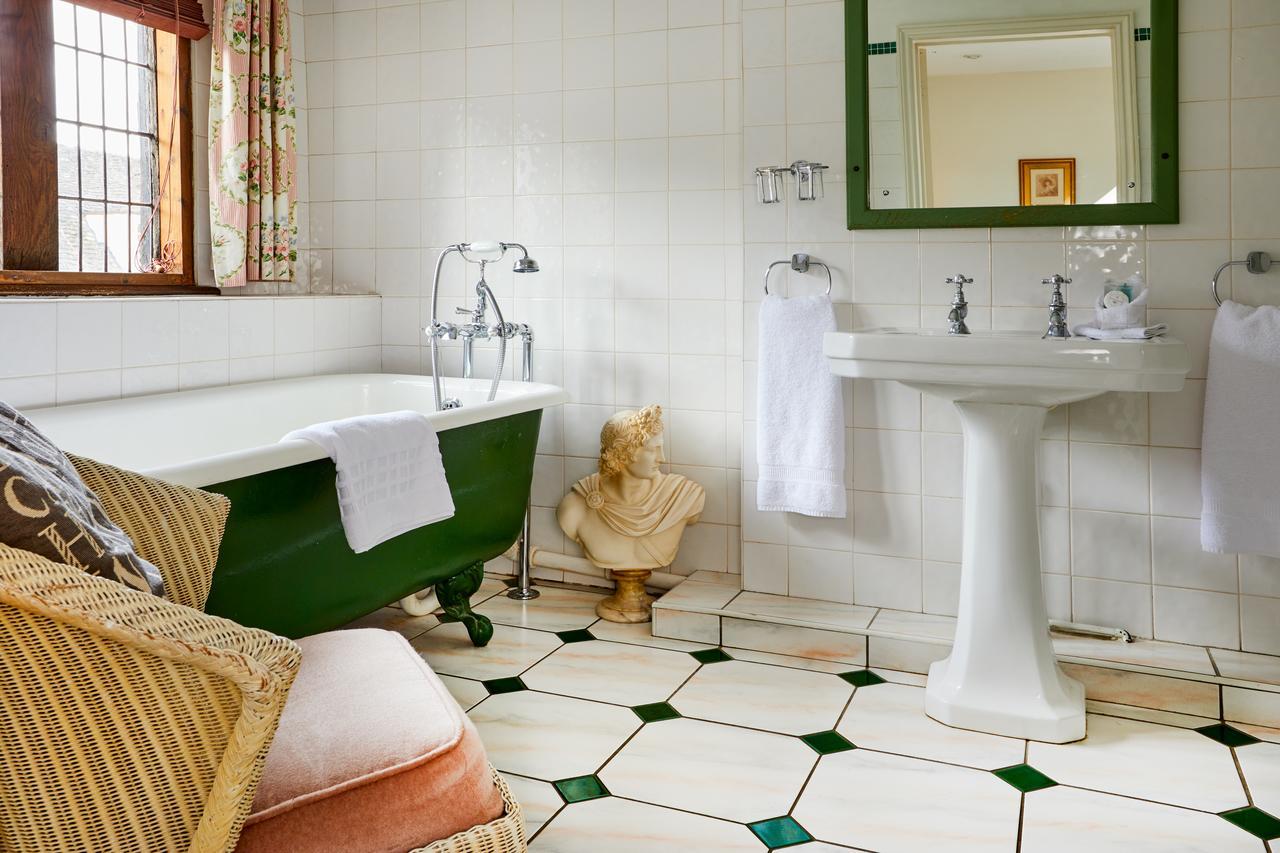 Bed and Breakfast Burford House Bh Экстерьер фото
