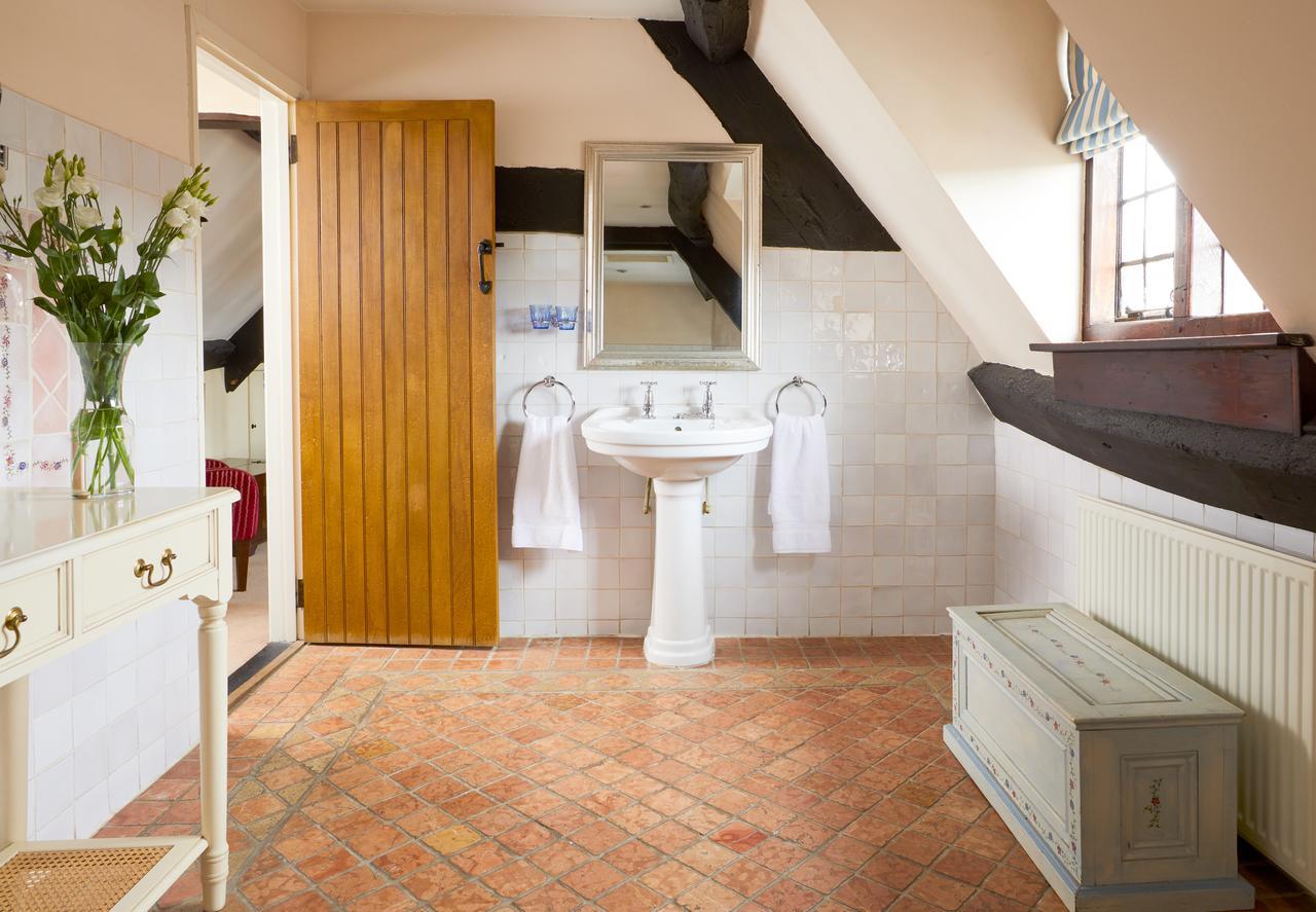 Bed and Breakfast Burford House Bh Экстерьер фото