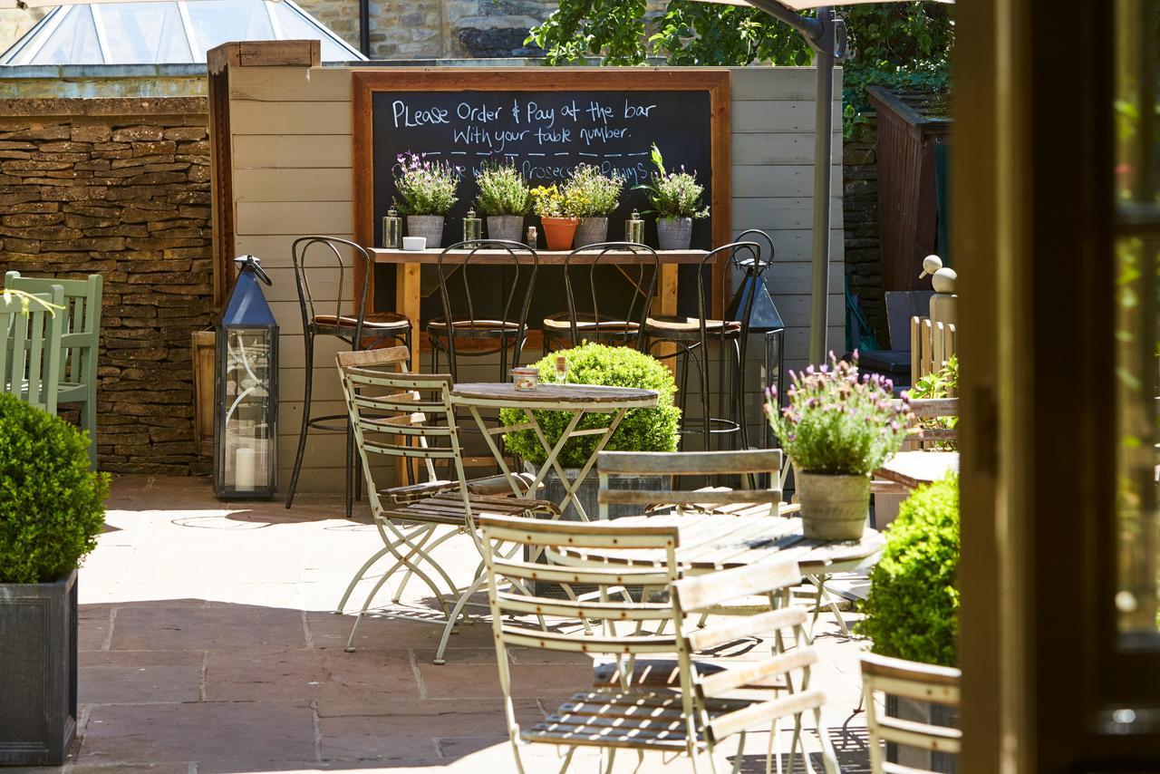 Bed and Breakfast Burford House Bh Экстерьер фото