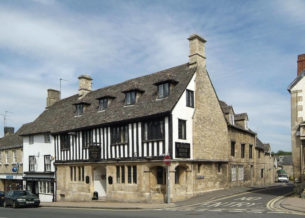 Bed and Breakfast Burford House Bh Экстерьер фото
